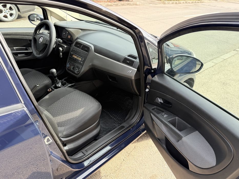 Fiat Punto 1.3 Multijet Diesel 2008 | 75 CP | 211.000|Garanție 12 luni