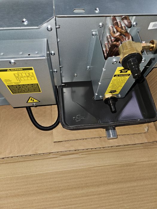 VCV - ventiloconvectoare  necarcasate  aer conditionat