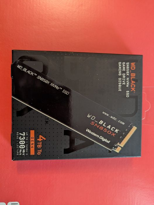 НОВ | 4TB WD Black SN850X | NVMe SSD диск Gen4 | DRAM кеш | скорост до 7300 MB/s | формат М.2 2280