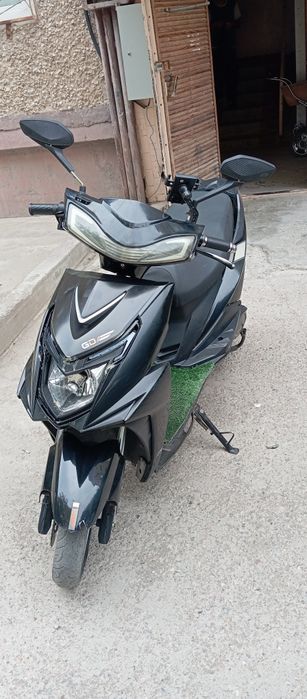 Srochniy sotiladi Elektro skuter