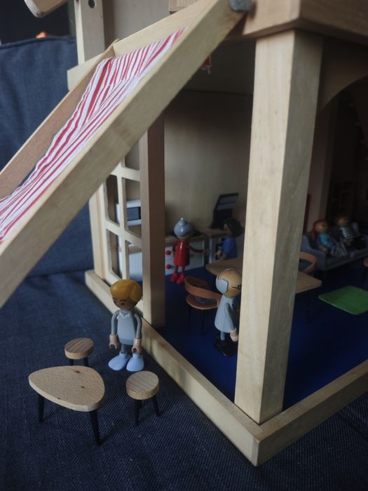 Детска дървена къща