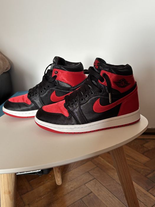 Jordan 1 HIGH Bred Toe Satin 36,5