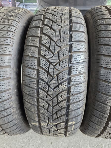 235/65/17 DUNLOP 4бр
