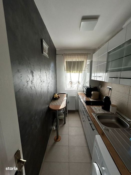 Apartament 2 camere, 38.3 mp utili. etaj 3 din 4, Zona Filiaturi
