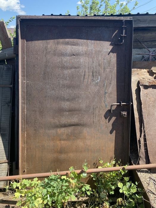 Продам ворота гаражные