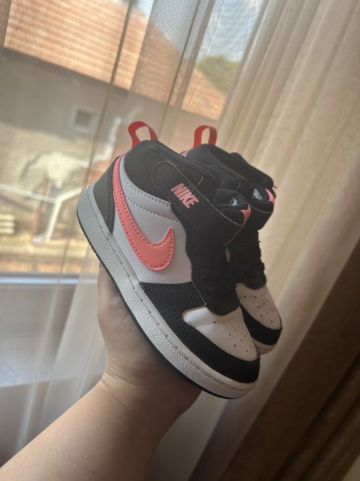 Нови детски кецове Nike 26 размер