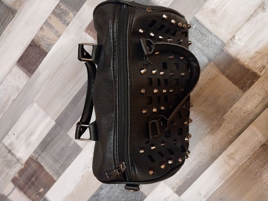 Дамски чанти 10лв