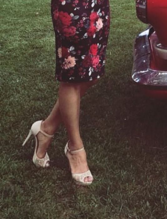 Нежные босоножки, ОЧЕНЬ удобные. Размер 38