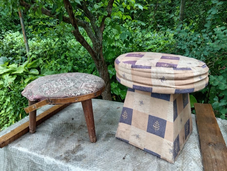 стулья, парта, табуретки советская