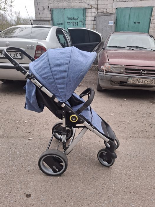 Коляска в хорошем состоянии