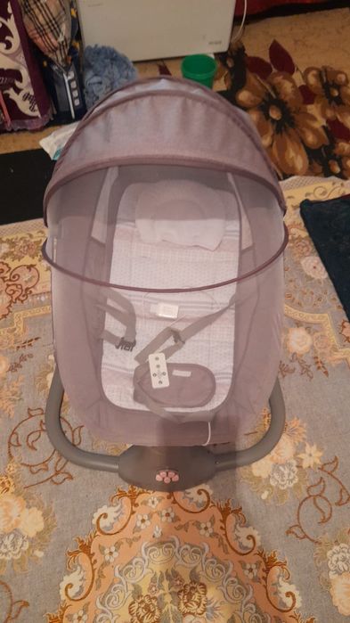 Шезлонги хорошом состаяния