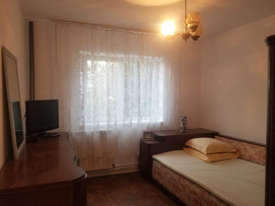 Apartament de închiriat