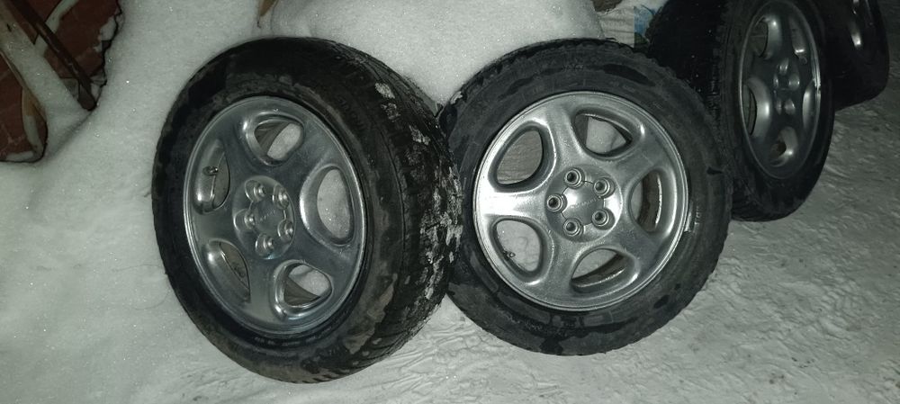 Продам диски на Субару r15