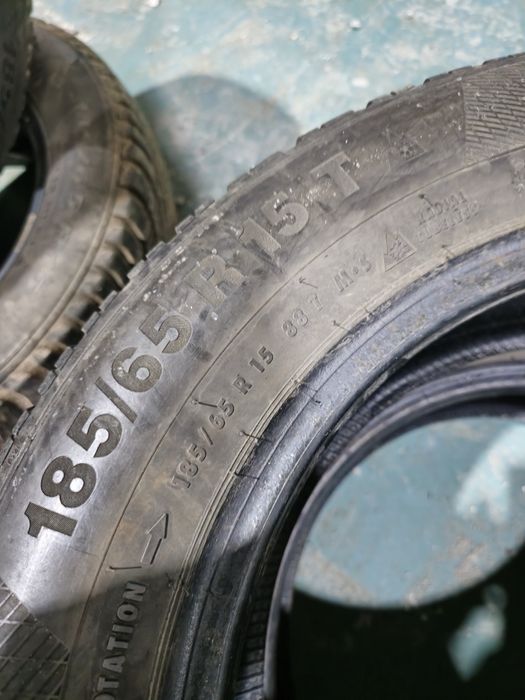 2x 185/65/15 M+S CONTINENTAL Stare excelentă