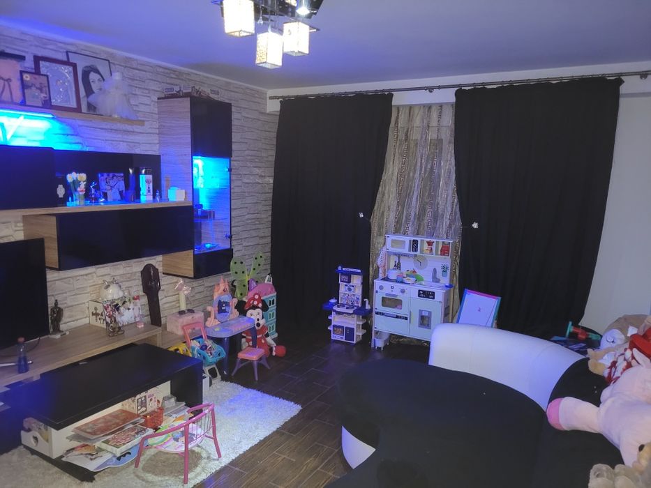 Apartament 2 camere conf 1 zona Radu Negru