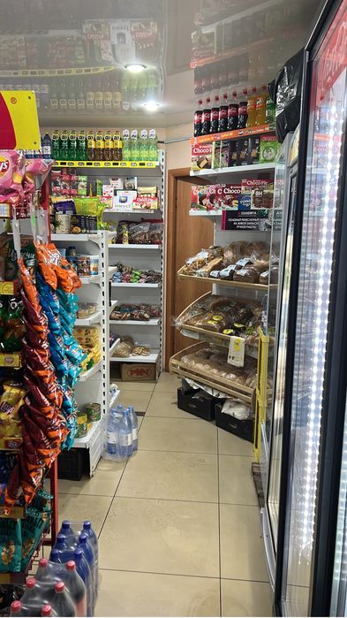 Минимаркет на Стрелке