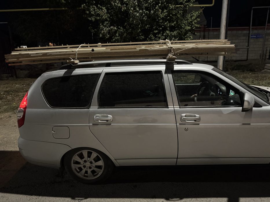 Ламинаттан жасалынған дайын полка