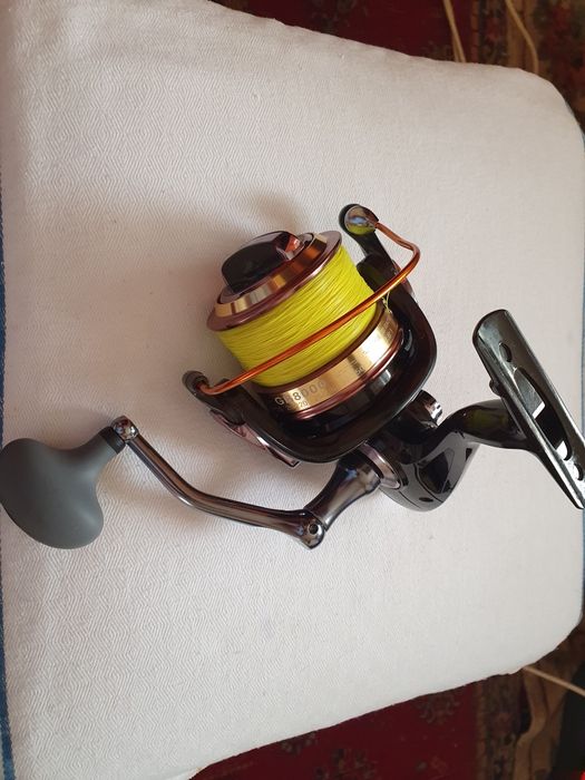 Mulinete  WIND BLADE GB 8000