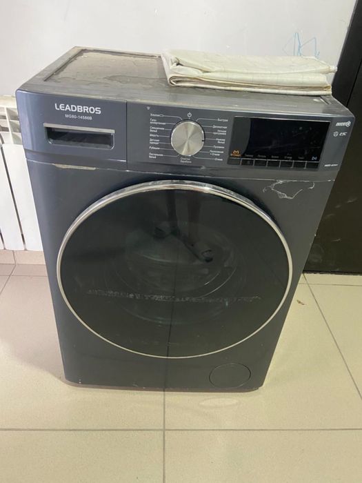 Продам стиральную машину
