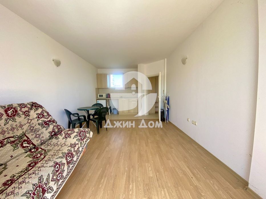 Продава се Двустаен апартамент в Свети Влас - 66 кв.м за 649 €/кв.м - Снимка #2