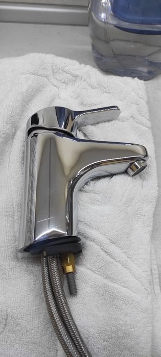 Стоящ смесител Видима