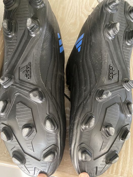 Adidas cu crampoane fotbal, 431/3, stare buna