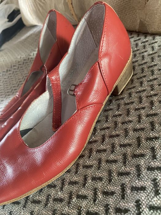 Туфли для народных танцев