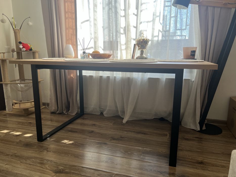 Vand masa sufragerie