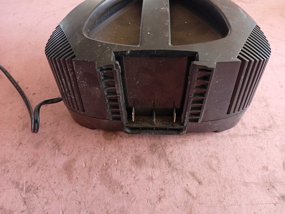 incarcator bosch 36v