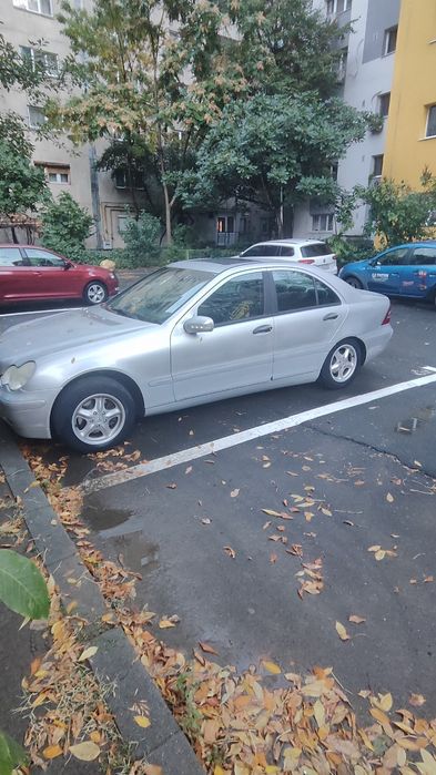 MERCEDES-BENZ C-Class 2003 — imagine 3