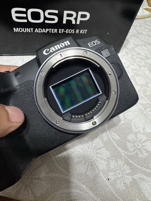 Canon EOS RP тушка СРОЧНО!