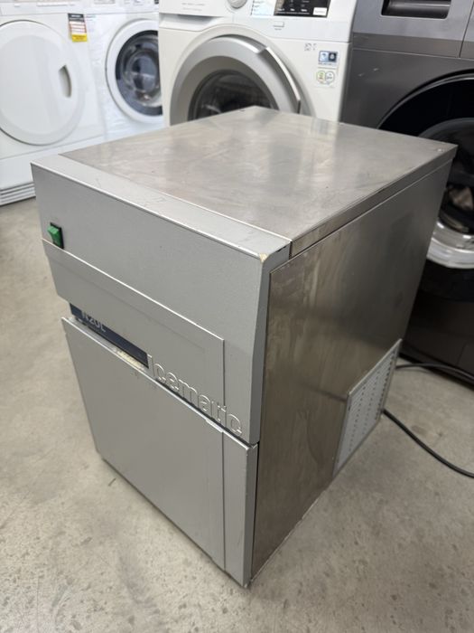 Ледогенератор  Lcematic 20кг/24ч