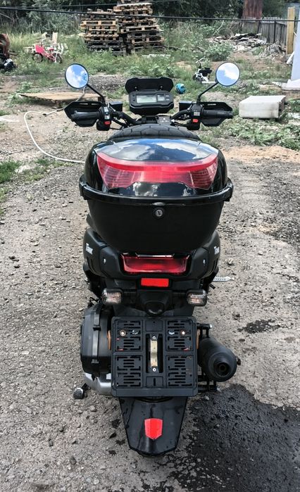 Продам скутер Танк ABS