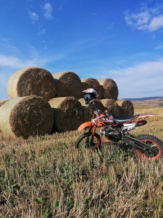 Vand cross 125cc 4t, carburator si filtru sport.