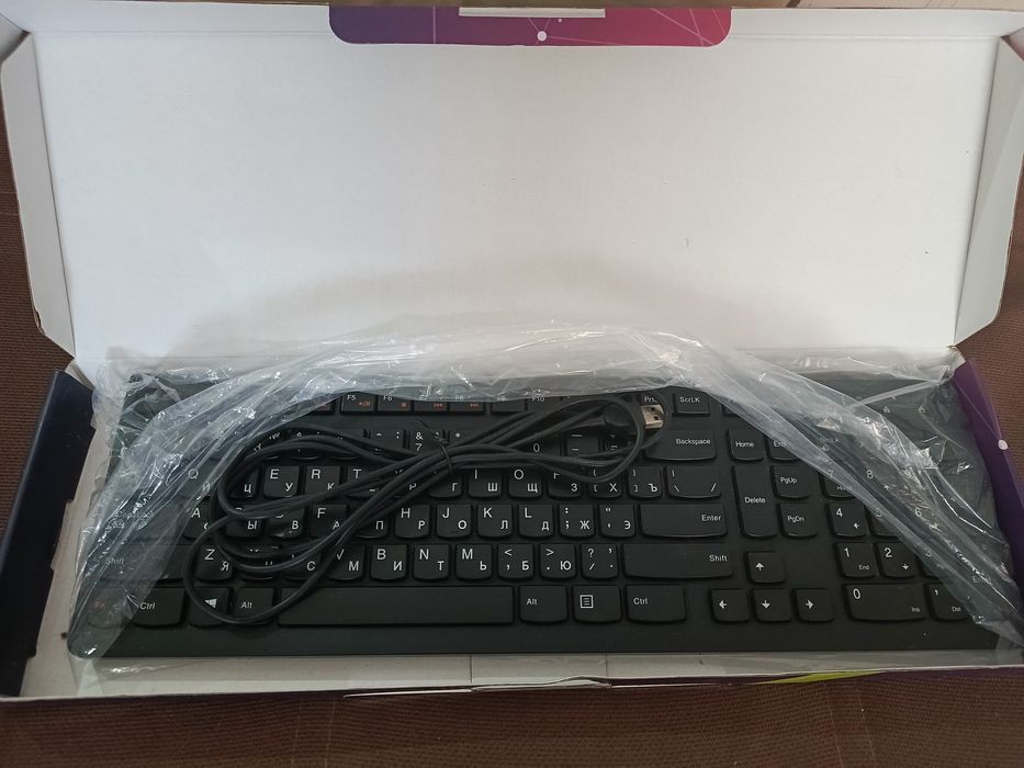 Отдам за 2 шоколадки