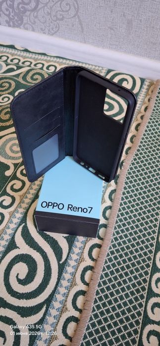 OPPO Reno7 б/у ,как новый