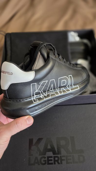 Snikersi Karl Lagerfeld NOI marime 42 in cutie *nike,adidas,puma