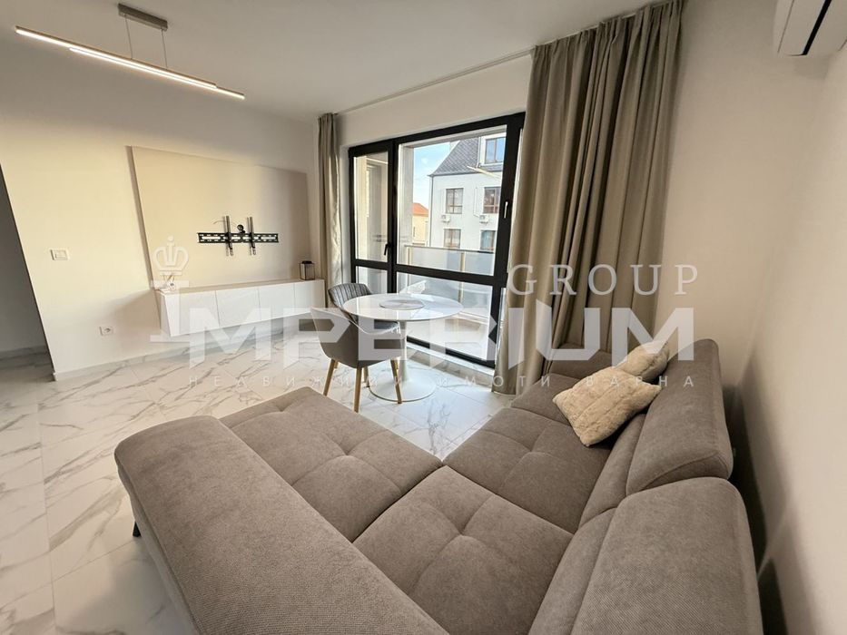 Дава се под наем Тристаен апартамент в Варна, Бриз - 75 кв.м за 747.66 € - Снимка #1