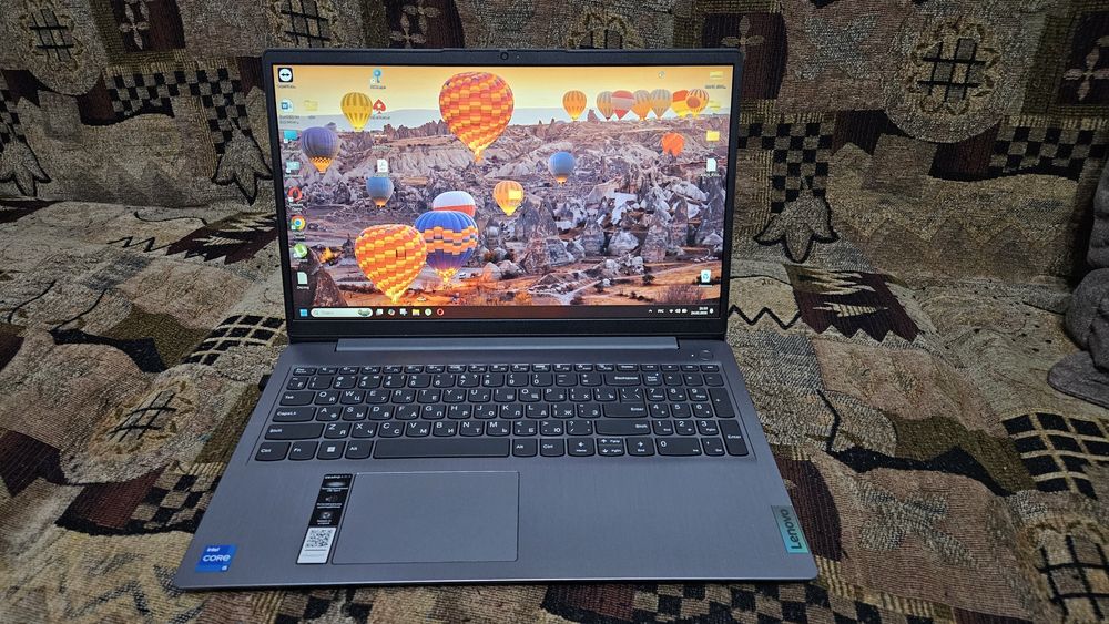 Ноутбук Lenovo IdeaPad 3 15.6 (в идеале)