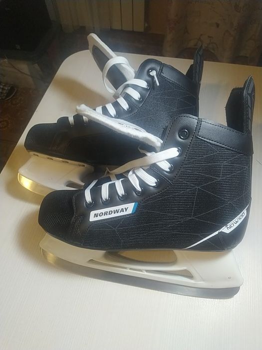 Коньки хоккейные  Норд Вэй