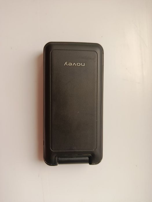 Novey kinopkali telefon
