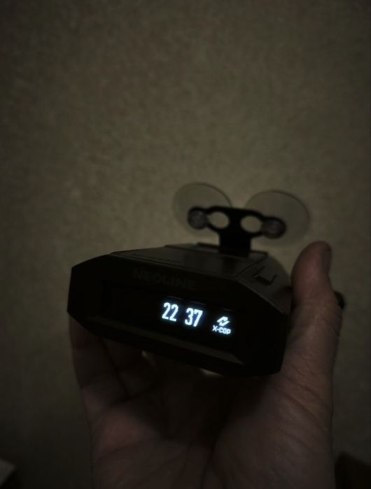 Neonline 7700 Radar sotiladi 100% kanplekt