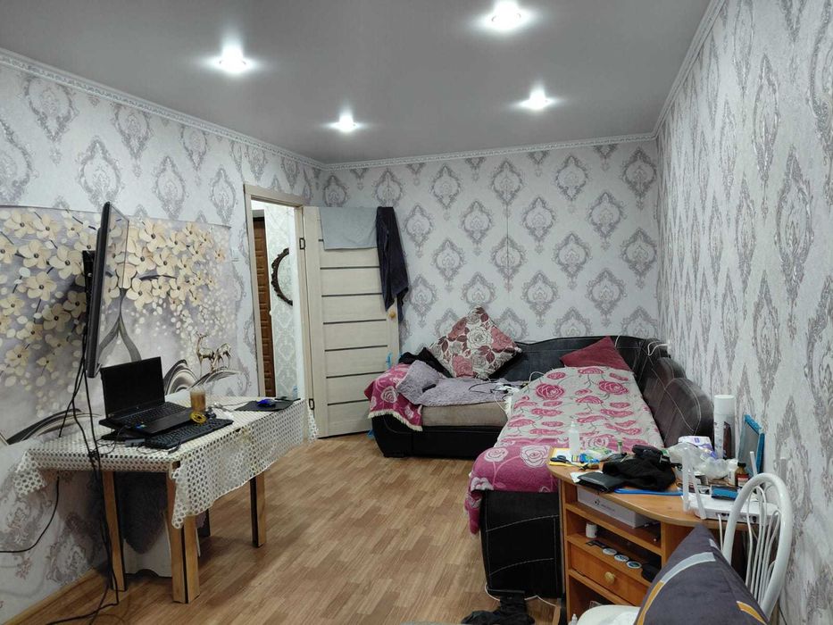 Продам 1 к квартиру район ЖД больницы