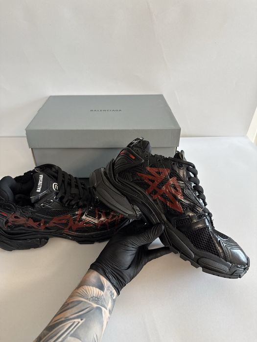 *PREMIUM* Balenciaga Runner Graffiti Negri