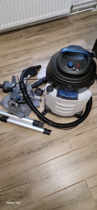 Aspirator cu spalare