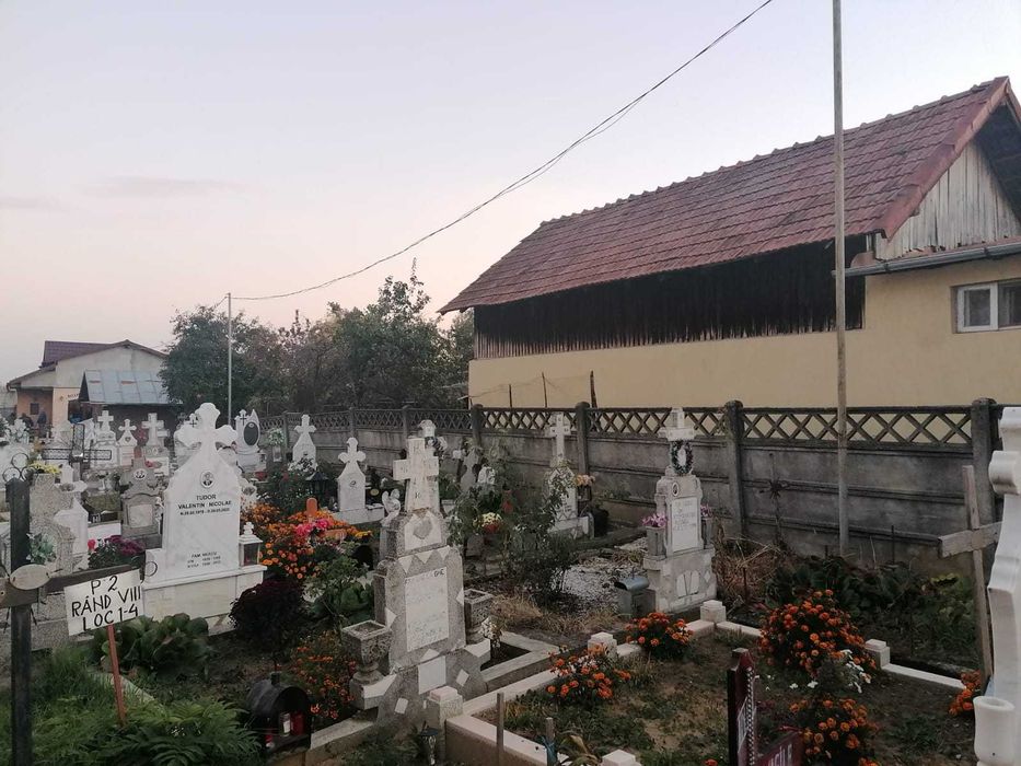 Gard din placi de beton