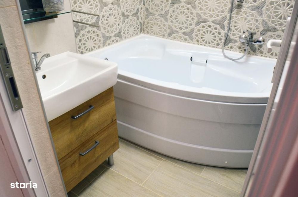 Apartament 3 camere, Ultracentral, Str. Libertatii, 61 mp utili