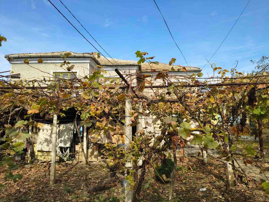Продава се Къща в Нови пазар - 100 кв.м за 400 €/кв.м - Снимка #9