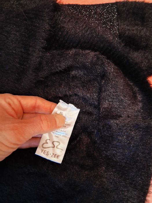 Дамска блуза (пуловер)