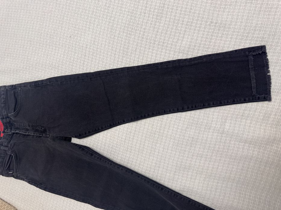 Pantaloni Hugo Boss